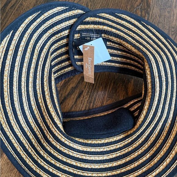 Eric Javits Straw Woven Wide Brim Sun Hat - Picture 7 of 8